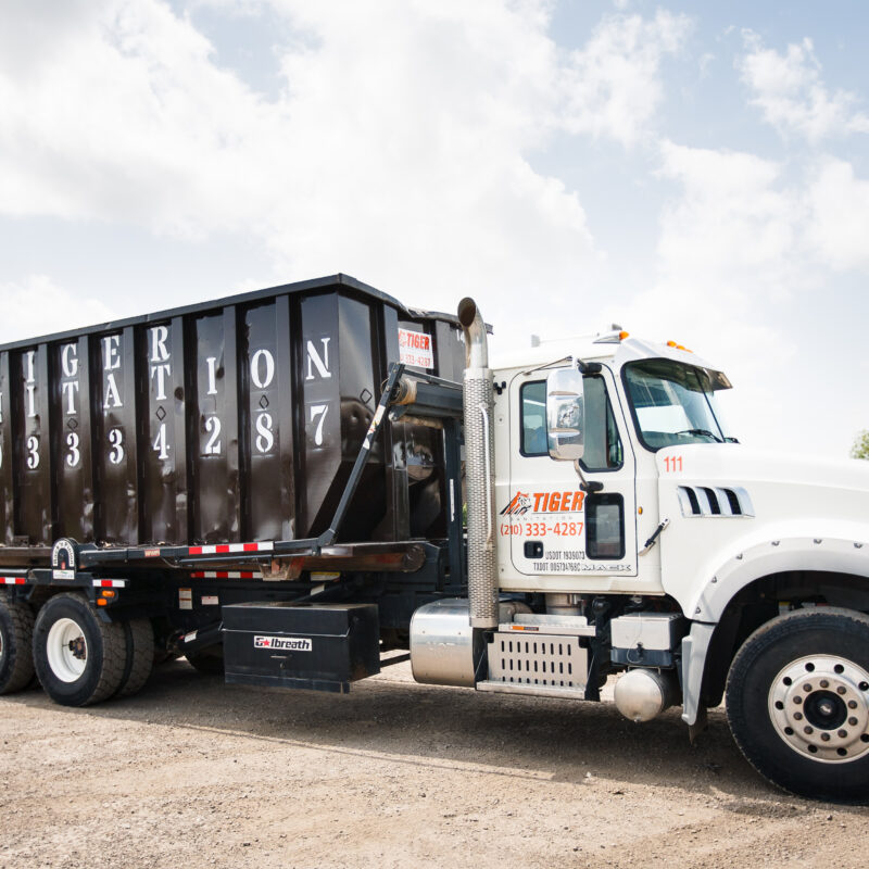 Roll Off truck with container - Roll Off